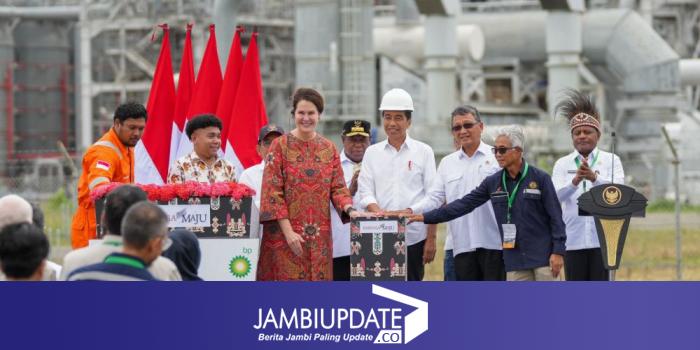 Presiden Resmikan Proyek Tangguh Train 3 Dan Ground Breaking Proyek UCC ...