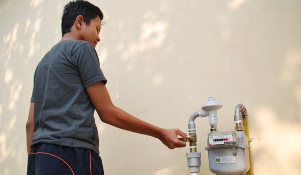 Pipa gas yang sudah terpasang ke rumah-rumah warga sejak tahun lalu. Namun, hingga kini belum juga bergungsi