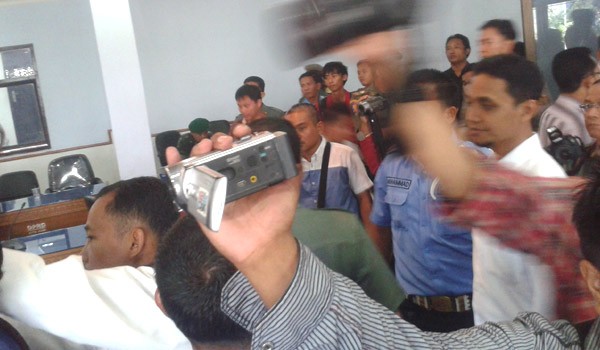 Perwakilan warga Pucuk yang berdemo di DPRD Kota Jambi pagi ini (22/9)