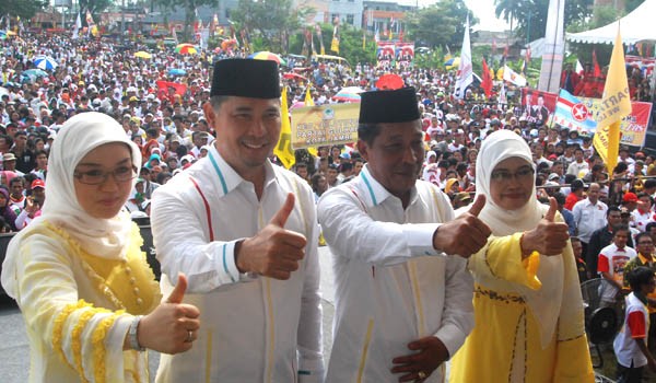 <b>Foto:</b> Walikota Jambi dan Wakil Walikota Jambi, Sy Fasha dan Abdullah Sani