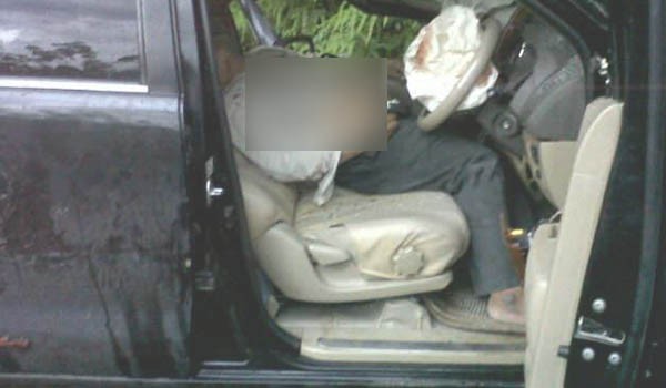 Korban lakalantas di jalan lintas Sumatera di Kabupaten Sarolangun Km. 17 Simpang Singkut Desa Pelawan Jaya