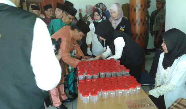 Pemkot Jambi saat melakukan tes urine beberapa wktu lalu