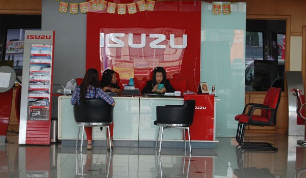 Penjualan Isuzu di Provinsi Jambi belum mencapai target  yang diharapkan   