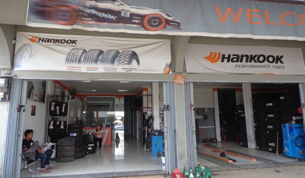 Ban mobil Hankook