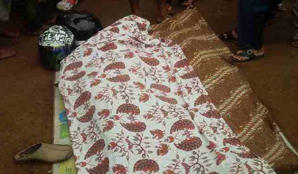 Dua pengendara sepeda motor yang tewas di TKP