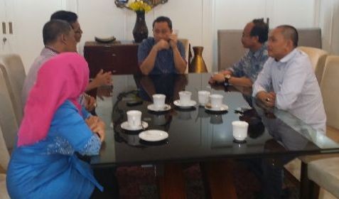 Suasana pertemuan antara Sinwan, Mahdan  dan beberapa ketua DPD PAN dari Jambi di kediaman Ketum DPP PAN Zulkifli Hasan di Jakarta
