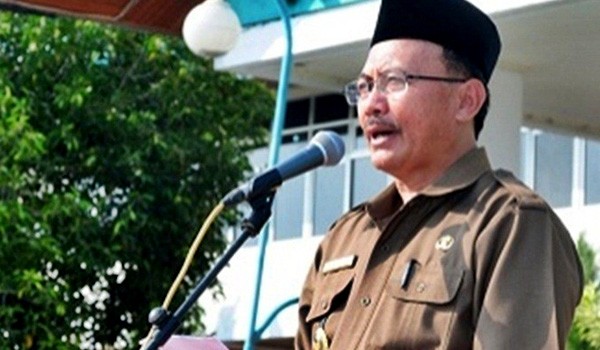 Bupati Batanghari Sinwan 