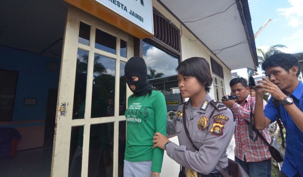 Pelaku begal perempuan yang diamankan Polresta Jambi