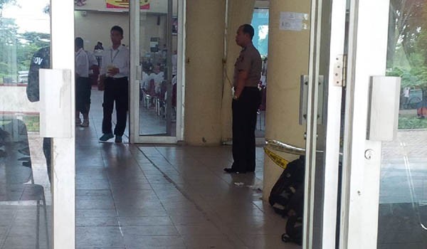 Brigjen Pol Supriyanto saat mengawasi tes ulang