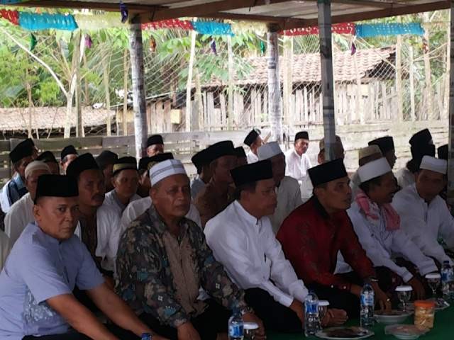 Sillaturrahmi H Arzani dengan masyarakat di Sridadi