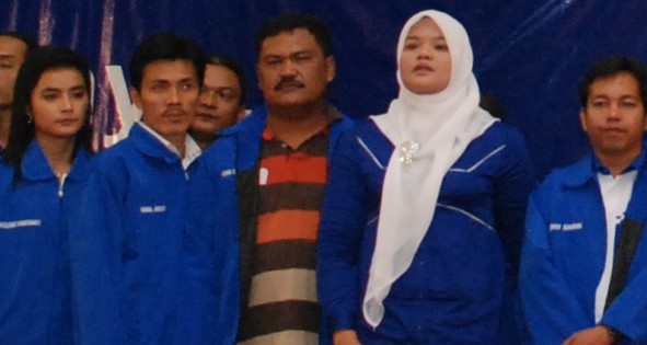 Ketua BM PAN Batanghari (tengah) saat pelantikan Ketua DPW BM PAN Provinsi Jambi 2010 silam