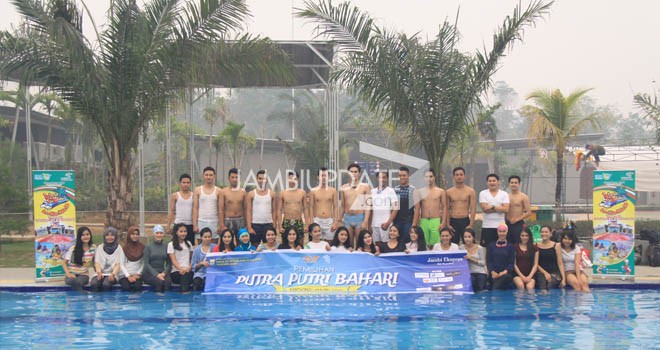 Putra Putri Bahari Provinsi Jambi 2015 saat tes uji kemampuan renang.