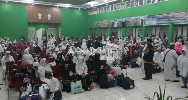 Tiga kloter jamaah haji asal jambi dipastikan melalui jalur palembang.