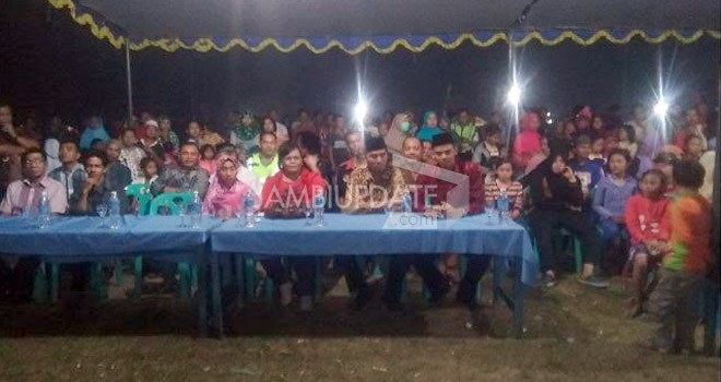 Edi Purwanto saat menghadiri undangan festival seni dan budaya yang dilaksanakan di Desa Talang Datar.