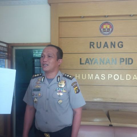 Kabid Humas Polda Jambi, AKBP Kuswahyudi Tresnadi, saat pres release Senin (2/11).