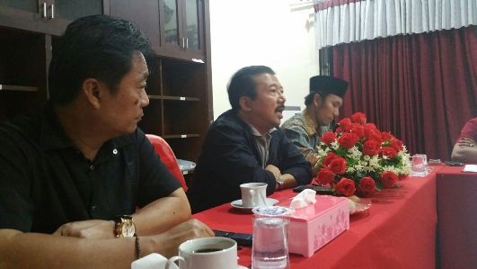 Edi Purwanto (paling kiri) saat mengikuti salah satu acara beberapa waktu lalu