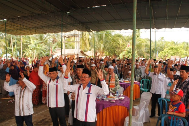Pernyataan sikap warga lima desa di Kecamatan Muara Bulian yang siap memenangkan Sinwan-Arzanil