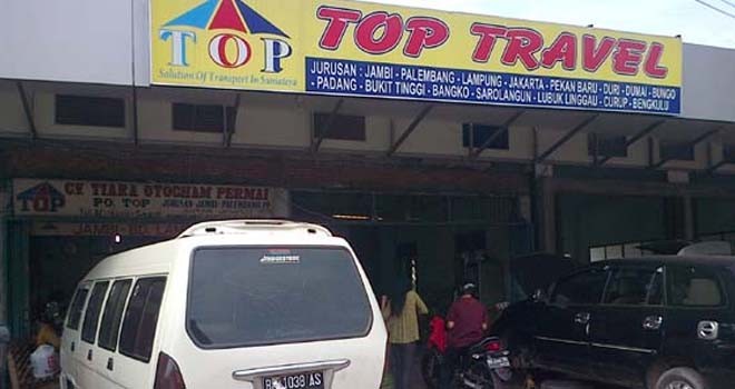 PO Travel TOP beralamat di Simpang Kawat.
