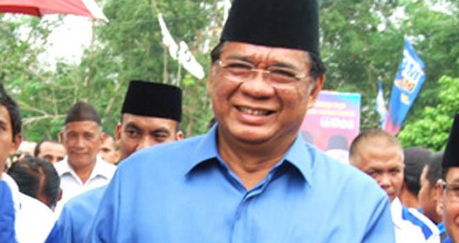 Bupati Muarojambi, H. Burhanuddin Mahir.
