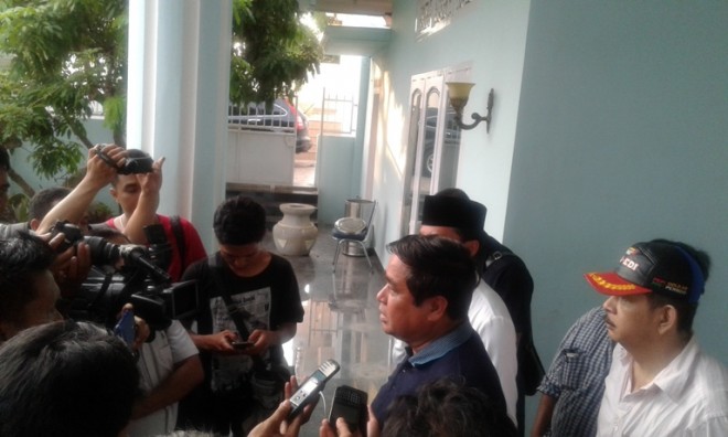 HBA menemui wartawan di kediaman pribadinya di Lorong Ibrahim