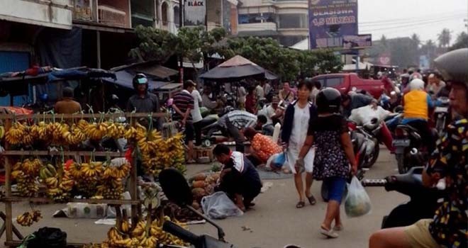 Pasar Talang Banjar.