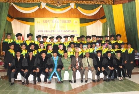 Wisudawan STIP-GK Muarabulian