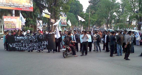 Salah satu aksi damai yang digelar oleh KAMMI Jambi beberapa waktu lalu