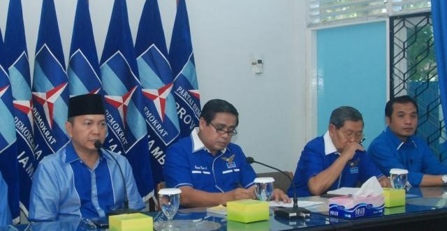 Effendi Hatta, HBA, Hasip Sam dan Azwan Zahari