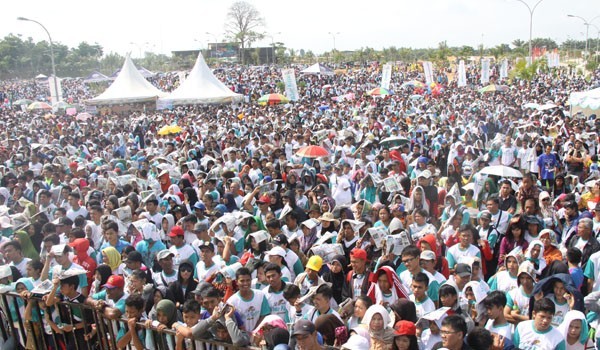 Sekitar 36 ribu lebih peserta mengikuti pelaksanaan jalan santai Jambi Ekspres tahun lalu