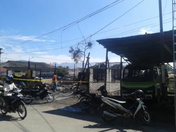 Kondisi Rumah Makan (RM) Ilok Rupo yang berada di depan kantor BRI Cabang Sungaipenuh yang ludes dilalap si jago merah, Kamis (21/1)