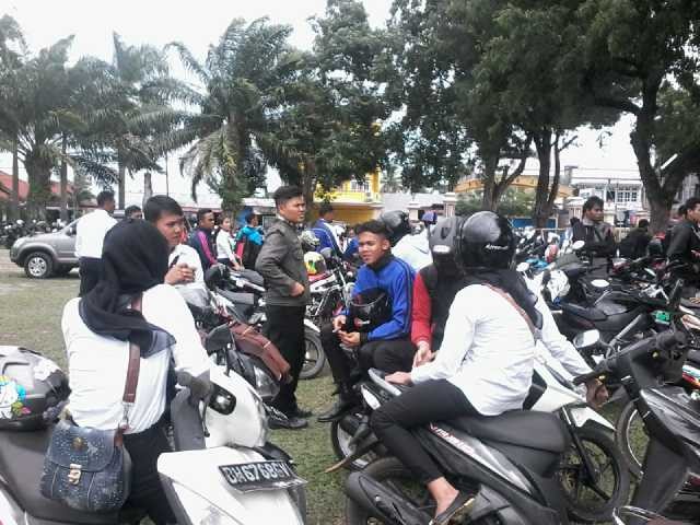 Para korban saat melapor di Mapolresta Jambi.