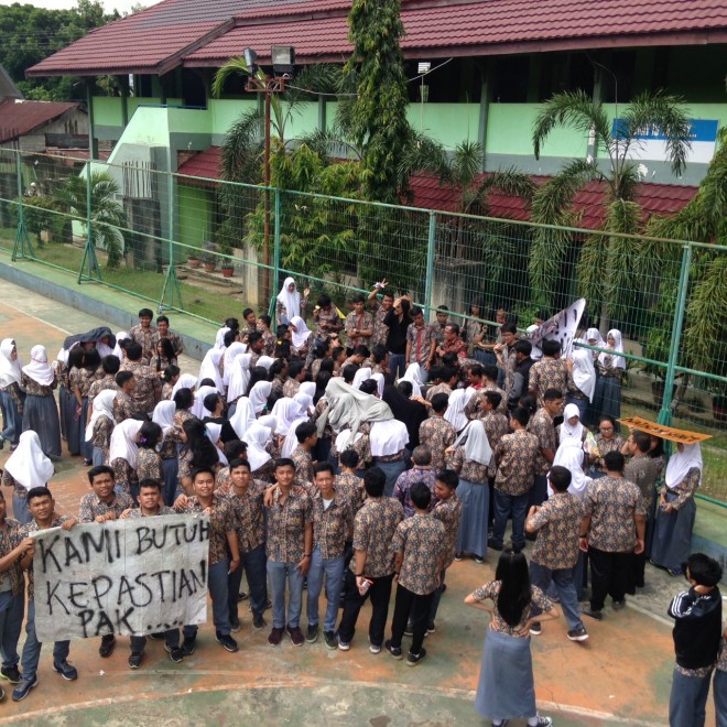 Demo siswa di SMA 1 Kota Jambi