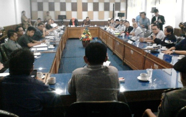 Hearing pedagang eks Istana Anak-anak dengan DPRD Kota Jambi