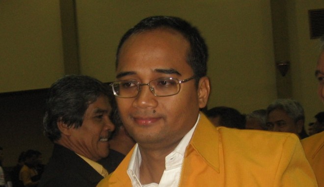 Yopi Muthalib
