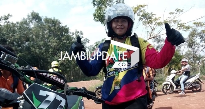 Wiwit, IRT yang ikut ambil bagia di Trail Adventure HUT Kota Jambi
