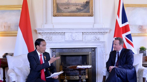 Presiden Joko Widodo dan PM Inggris David Cameron.