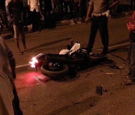 Motor korban usai kecelakaan yang terjadi di jalur tiga Bangko, Minggu (24/4) malam.