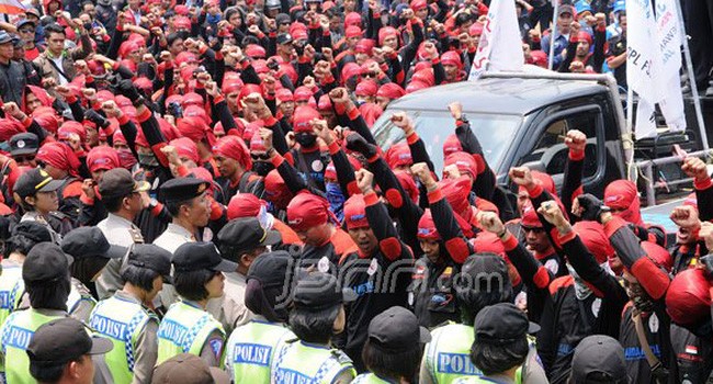 Demo buruh. Foto: dok.JPNN