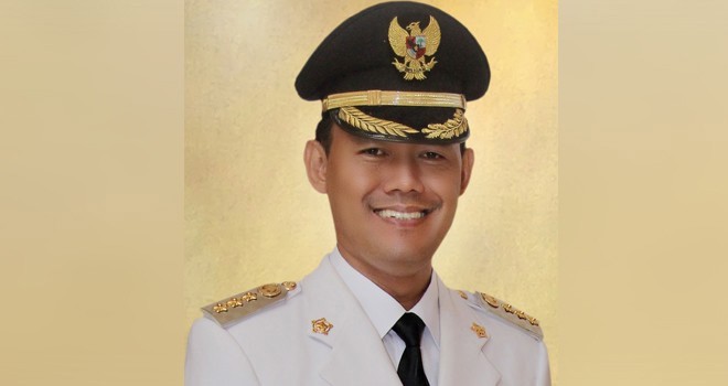 Bupati Sukandar