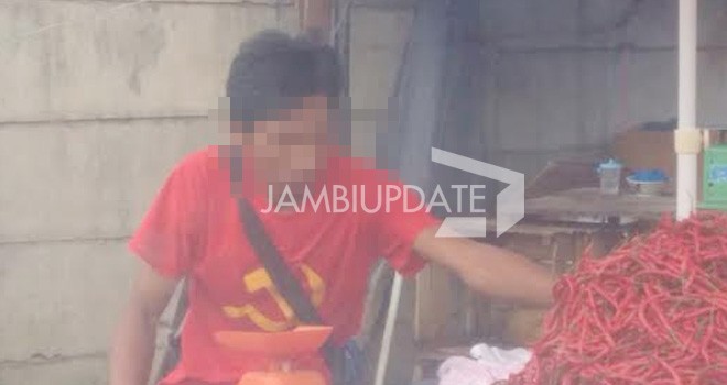 Rinto Simbolon (26),  warga Lorong Garuda II RT 27 Kelurahan Talang Banjar, Jambi Timur diamankan aparat Komando Distrik 