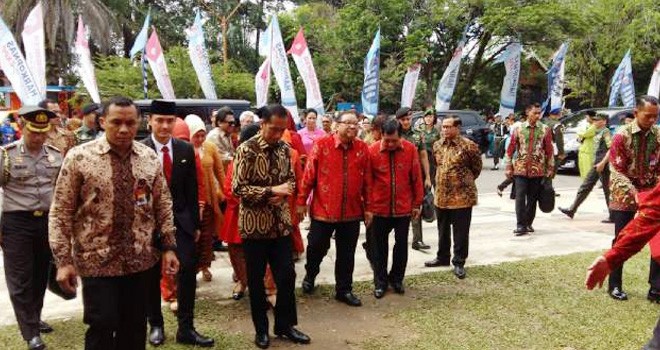 Presiden RI Joko Widodo berserta rombongan tiba di Bandara Sulthan Thaha.