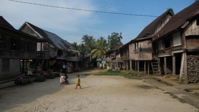 Rumah Tuo di Desa Rantau Panjang, Merangin