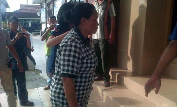 Istri kedua korban, NN, yang menjadi otak pelaku pembunuhan. Dalam waktu dekat NN segera disidang.