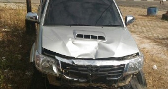 Mobil Kepala BKD Merangin yang bertabrakan dengan sepeda motor Jupiter Z korban.