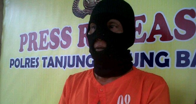 Tersangka pemerkosaan, Saleh (51).