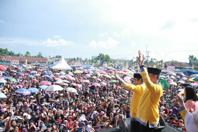 IW dan DS menyapa masa deklarasi