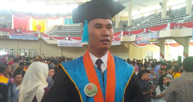 Zuhri Saputra.