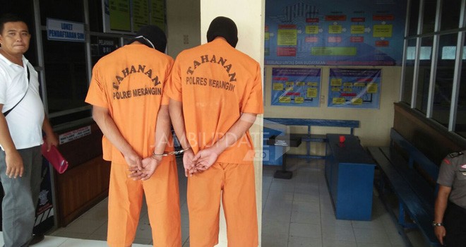 Dua warga Sungai Tebal diamankan anggota Polres Merangin dengan Polres Kapahiang Bengkulu. 