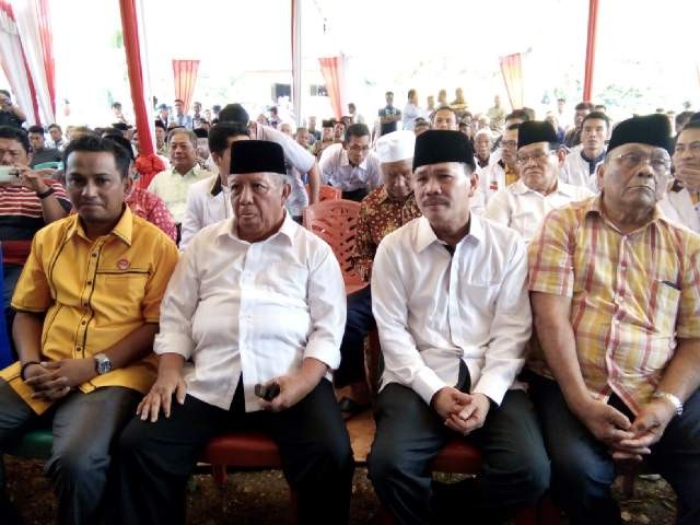 Madel-Musharsyah bersama massa dan simpatisan