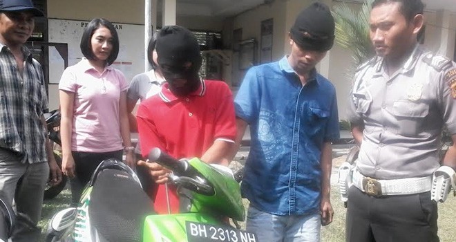 Tersangka curanmor yang diamankan (Polsek) Jambi Timur.